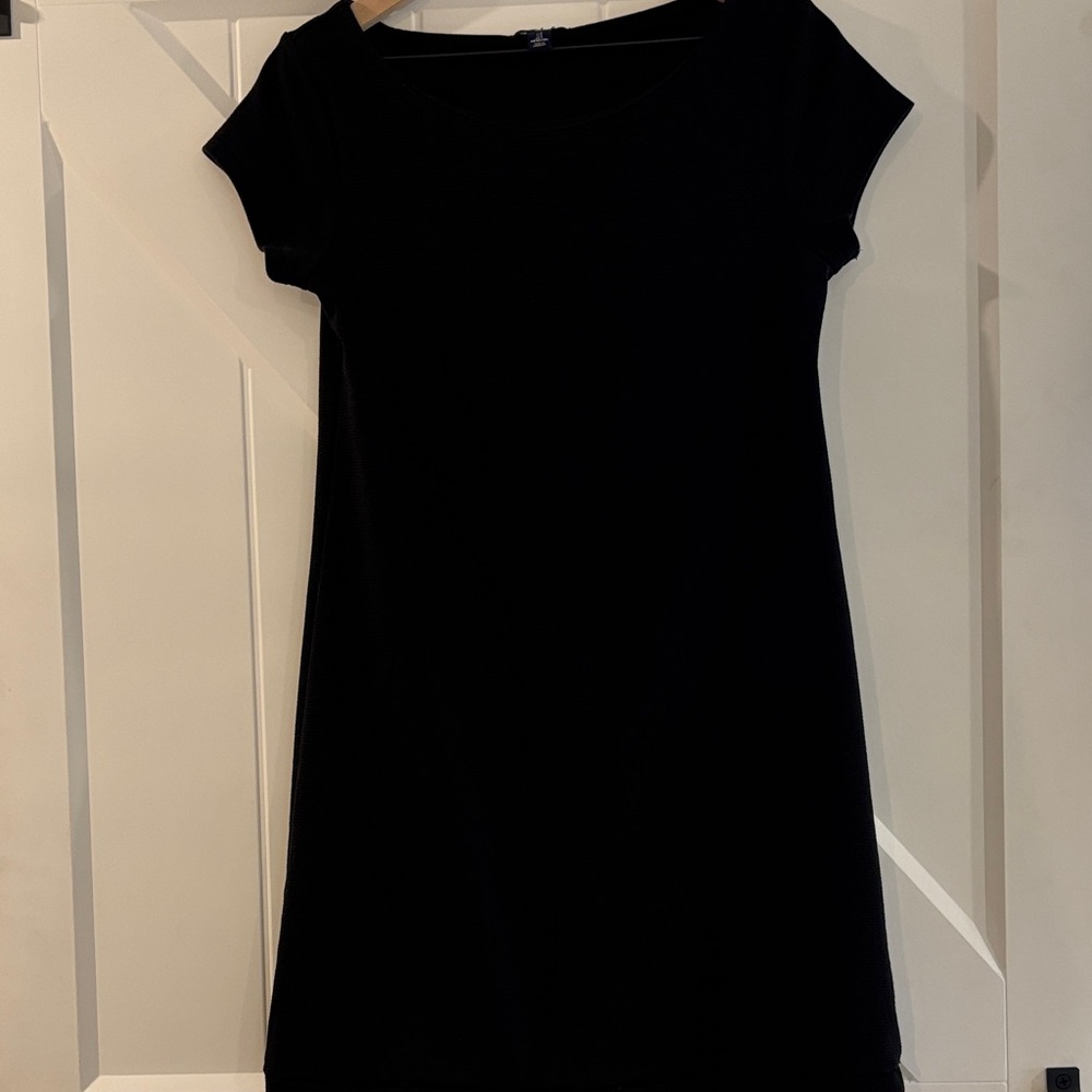 GAP Black Mini Dress with Short Sleeves